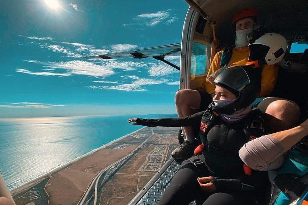 GoJump Skydiving